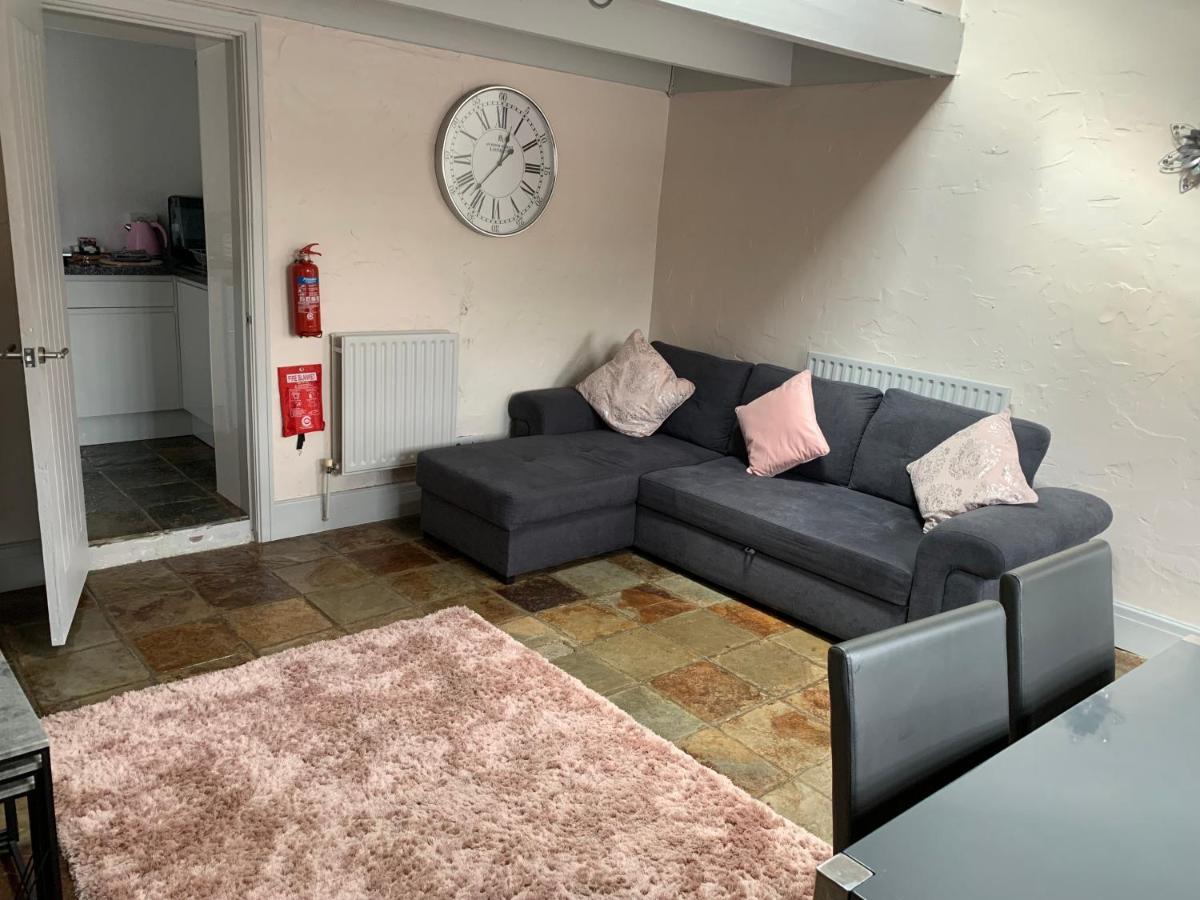 Dwylig Isa Holiday Cottages Rhuddlan Buitenkant foto